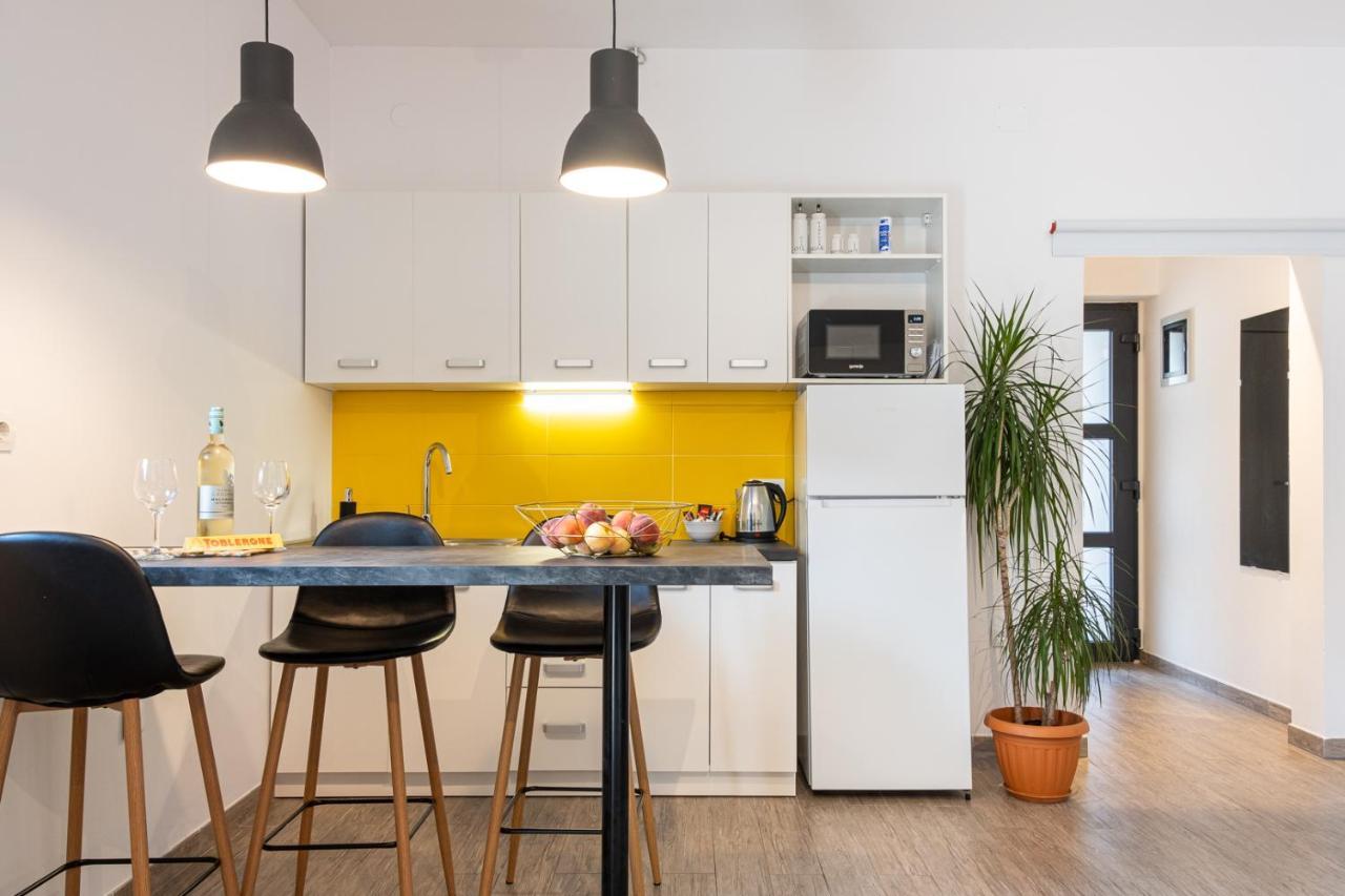 Studio Apartment Les - 4 Min Walk From Amphiteatre Pula Extérieur photo