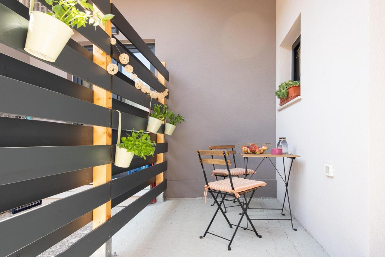 Studio Apartment Les - 4 Min Walk From Amphiteatre Pula Extérieur photo